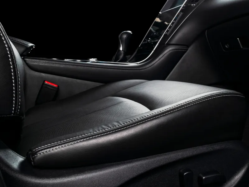 detailing automobile vannes
